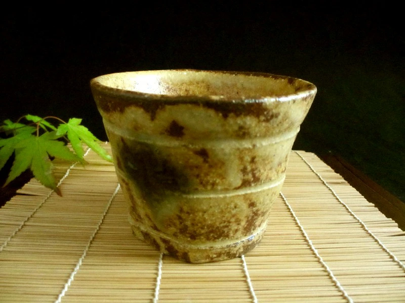 蕎麦猪口 ■ 浜田純理 黄瀬戸 山柿