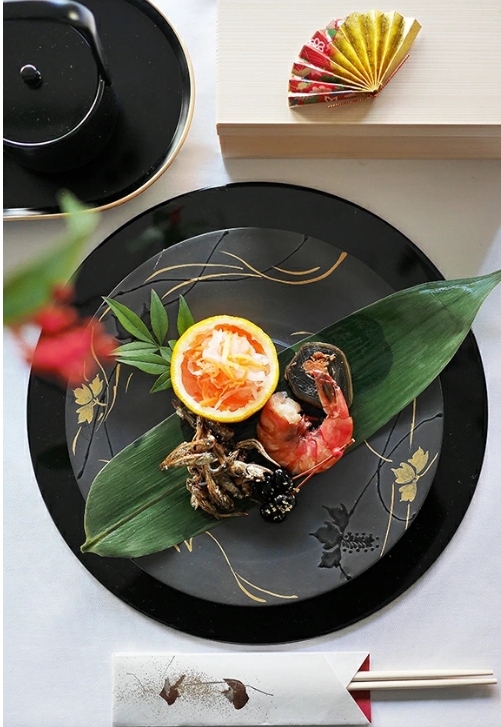 漆黒つた絵 壇8寸プレート 24cm