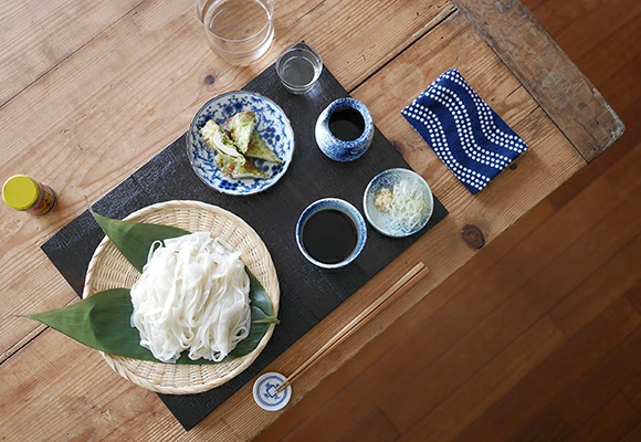 有田焼 染付松竹梅 桔梗渕小皿