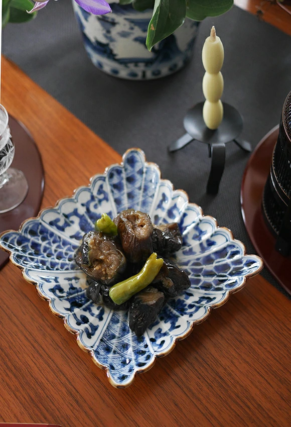 有田焼割地紋 菊割長角六寸皿