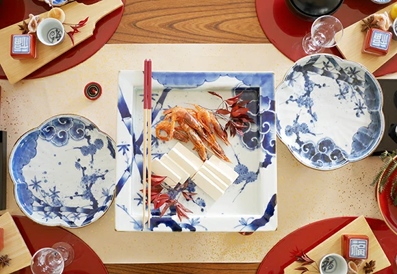 有田染付けシリーズ 松竹梅 花型8寸皿