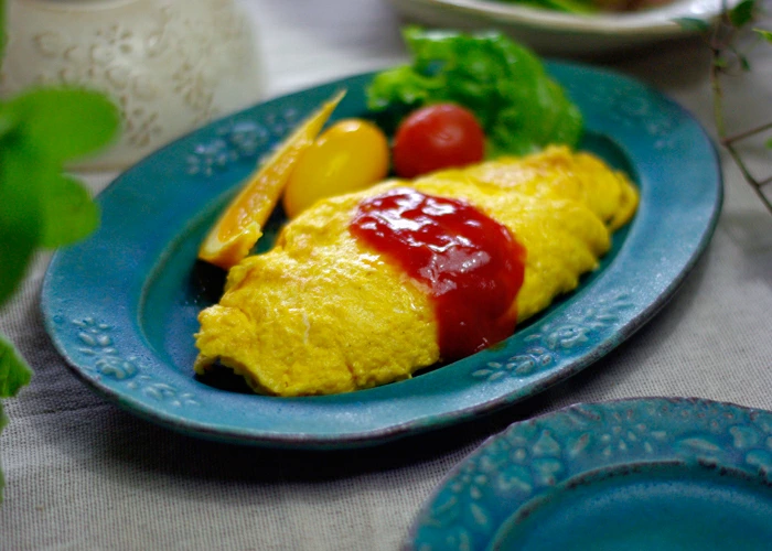 益子焼 シャビーターコイズ オーバル 花模様 おしゃれ ターコイズブルー 楕円皿