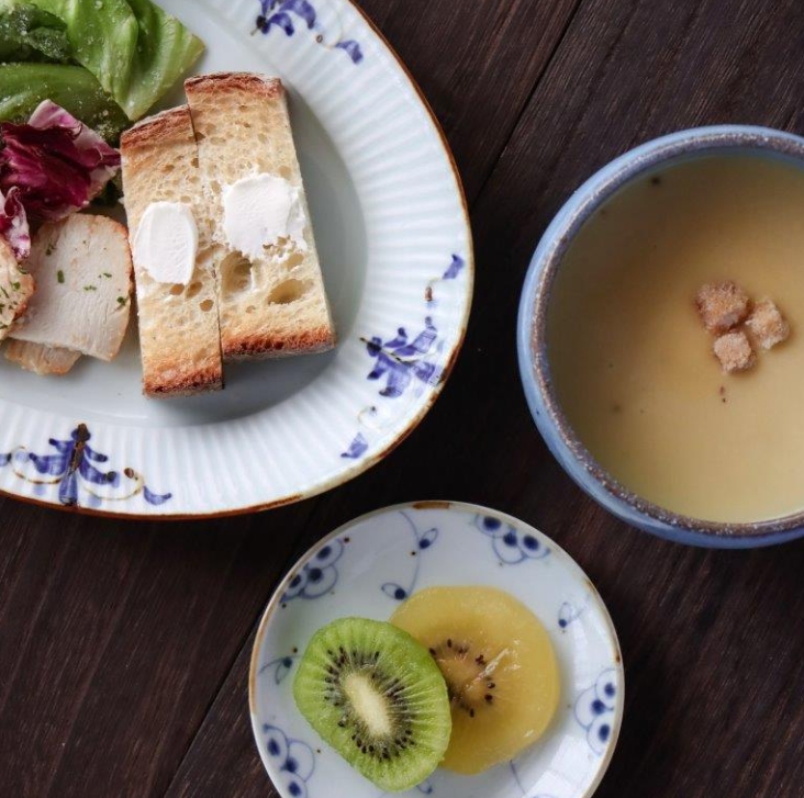 オーバルプレート 深皿 有田焼 リーヴス しのぎ オーバル皿 M L 楕円皿