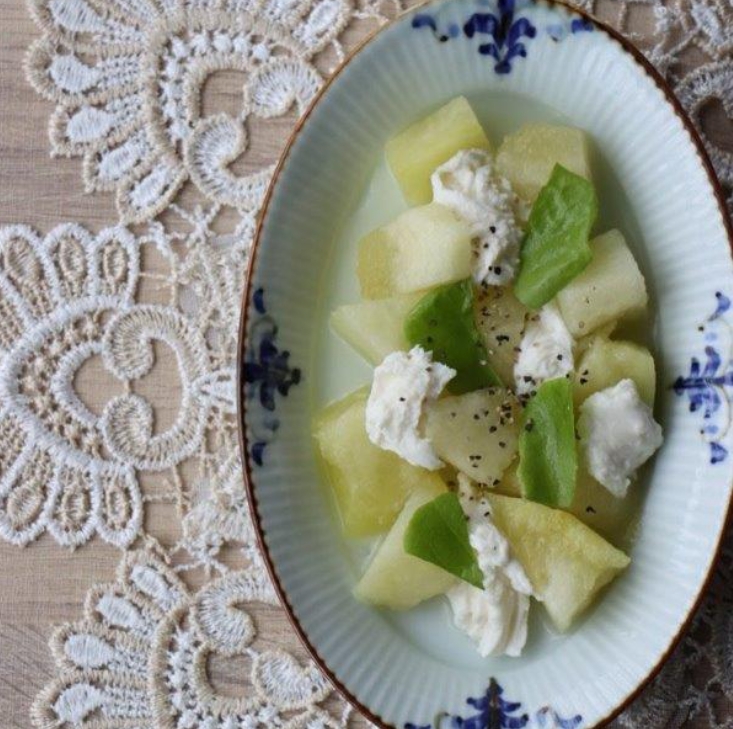 オーバルプレート 深皿 有田焼 リーヴス しのぎ オーバル皿 M L 楕円皿