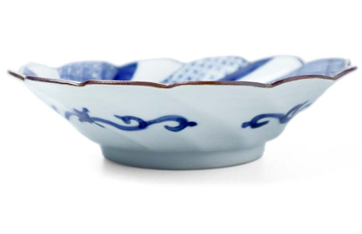 染付:祥瑞風捻輪花鉢・樋山真弓《小鉢・16.0cm》