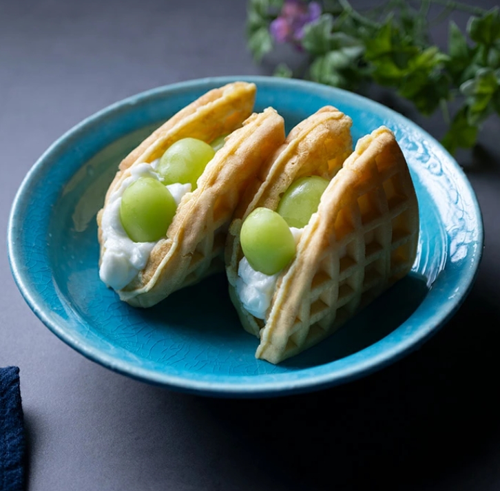 和食器　中皿　トルコブルー七寸深皿-21cm-（KIA-111）　作家「荒木漢一」