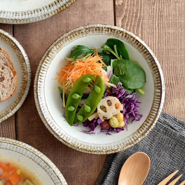 サラダボウル (渕錆粉引)
おしゃれ ボウル 中鉢