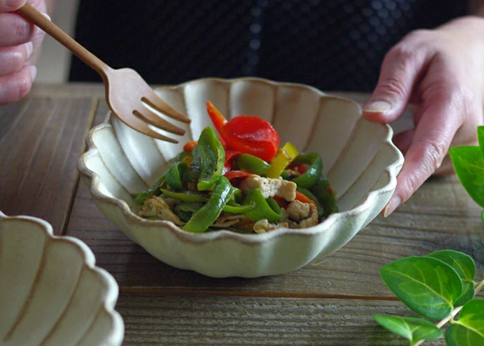 益子焼 kinari輪花小鉢