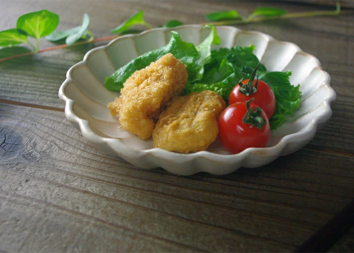 kinari 輪花皿 （中） 益子焼