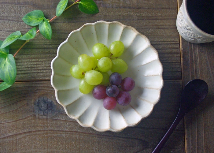 kinari 輪花皿 （中） 益子焼