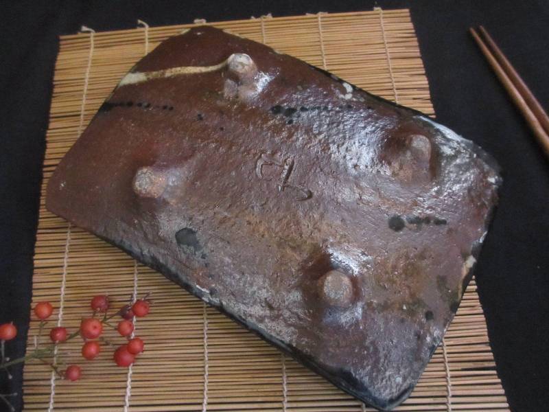 長方皿 ■ 浜田純理 (陶号・露人) 黒織部