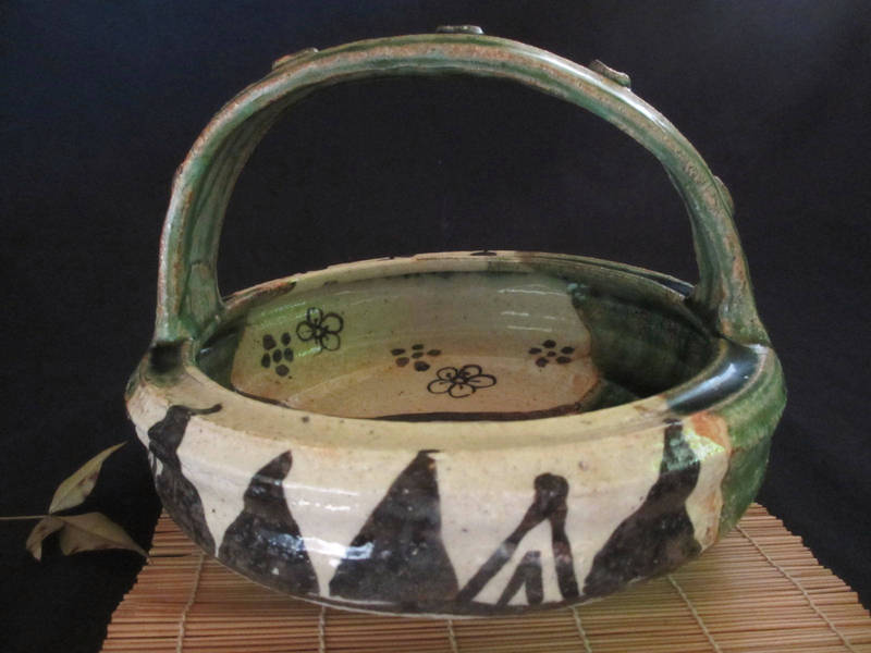 丸鉢■ 陶芸作家・佐藤和次作 織部 手付鉢