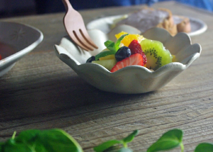 益子焼 マーガレット小鉢 kinari