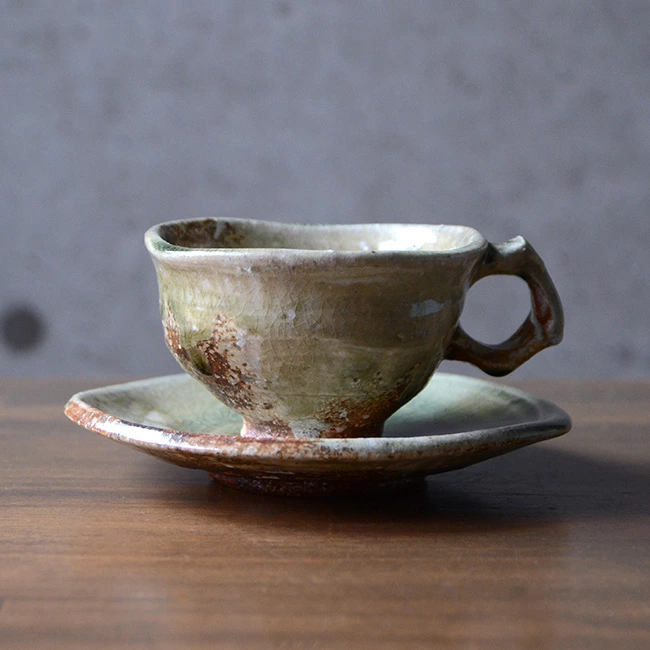 和食器・伊賀灰釉コーヒーカップ 作家「新学」