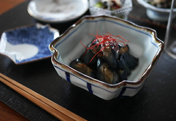 有田焼 染付竹垣福寿字紋　隅切小鉢