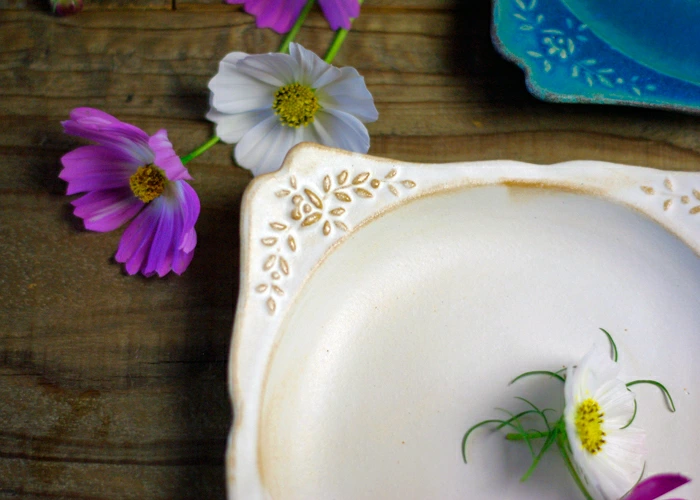 益子焼　kinari フレームプレート 花柄 角皿