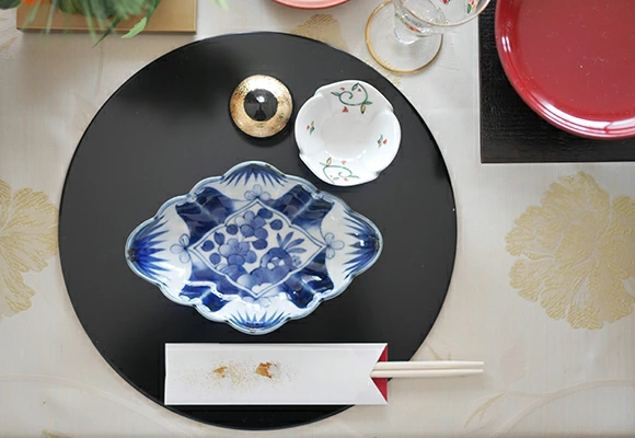 福泉窯 有田焼　有田染付けシリーズ　古染　菱型菊割向付