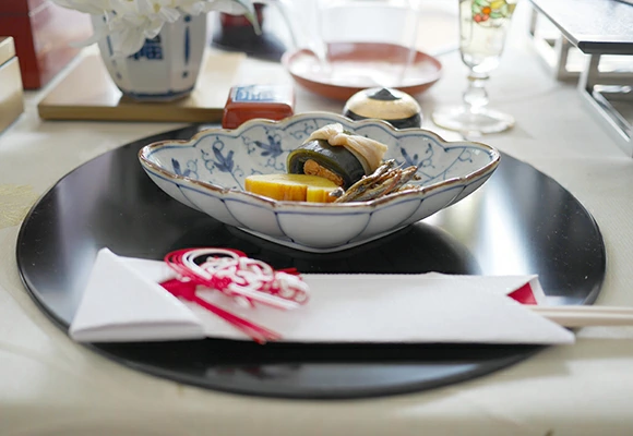 福泉窯　有田焼　有田染付けシリーズ　花唐草　菱型菊割向付