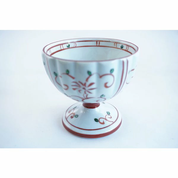 赤絵衣割菊形　高台仲付　有田焼