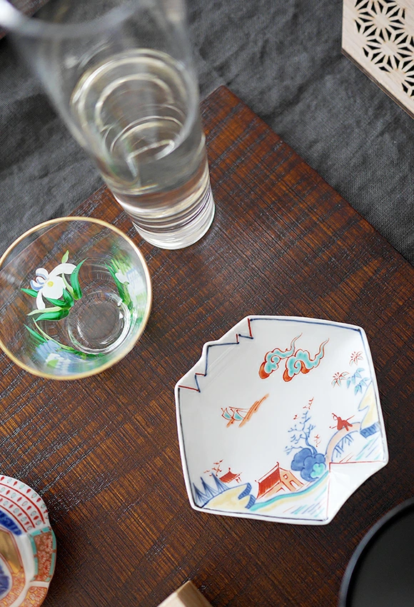 染錦山水　折紙型手塩皿