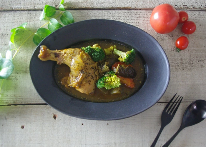 リム皿 楕円（大） ブロンズ黒マット 益子焼