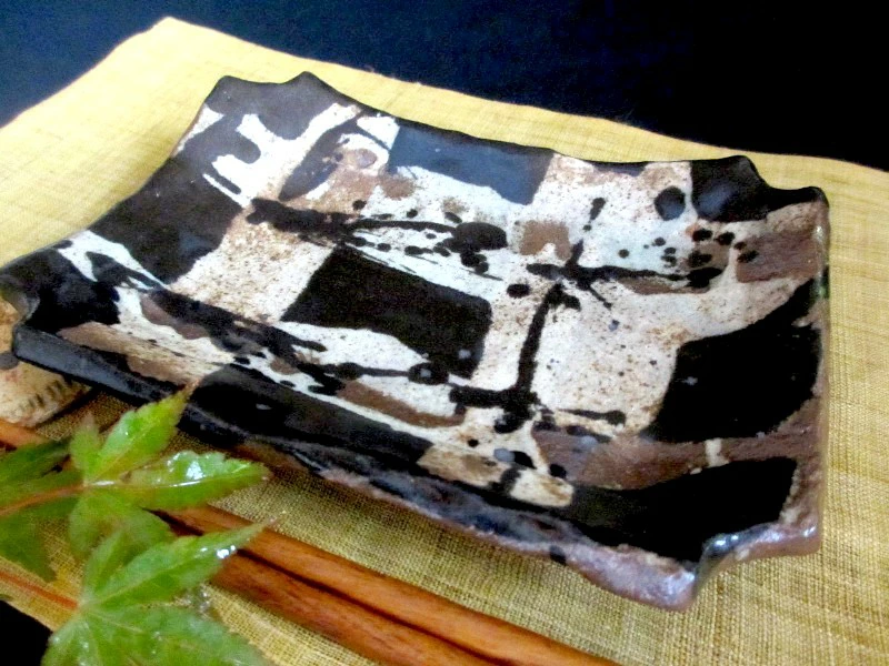 長方皿 ★ 浜田純理 (陶号・露人) 黒織部 窯変 隅切 長方皿