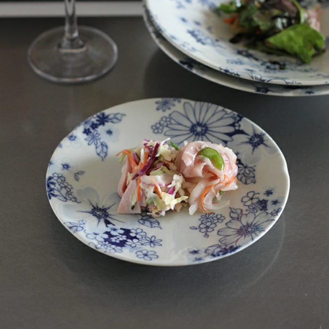 藍の花めぐり 取り皿 16cm // 美濃焼