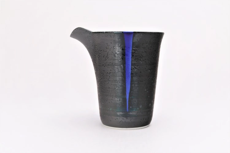 有田焼　梶貞製陶所　黒ルリ吹　二合片口酒器セット