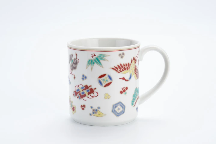 九谷焼 マグカップ 宝尽くし/青郊窯