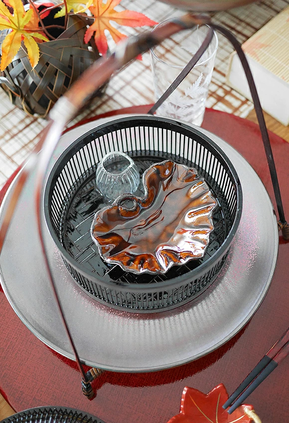 飴釉　ツワ型小付