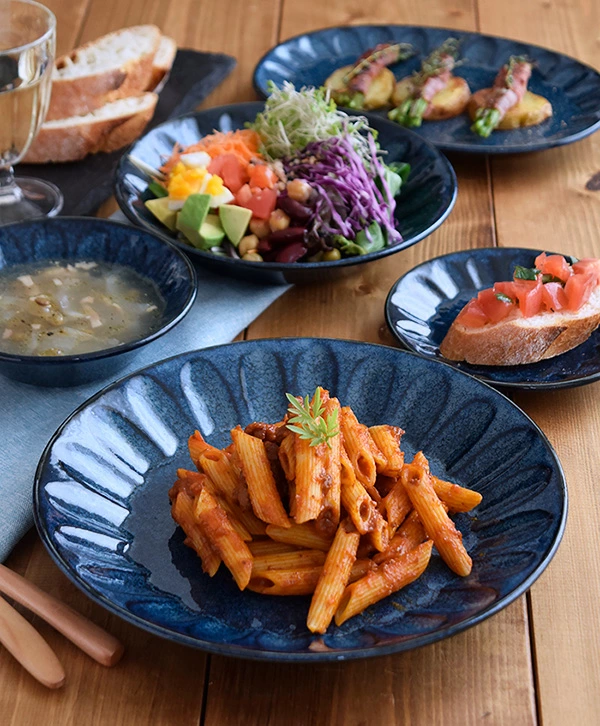 和食器 大皿（24cm）窯変紺 しのぎ minoruba(ミノルバ)

