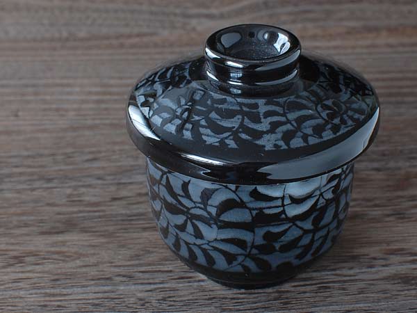 黒釉唐草 むし碗(小) / 食器 茶碗蒸し 蒸し碗 蓋物 小さいサイズ 美濃焼
