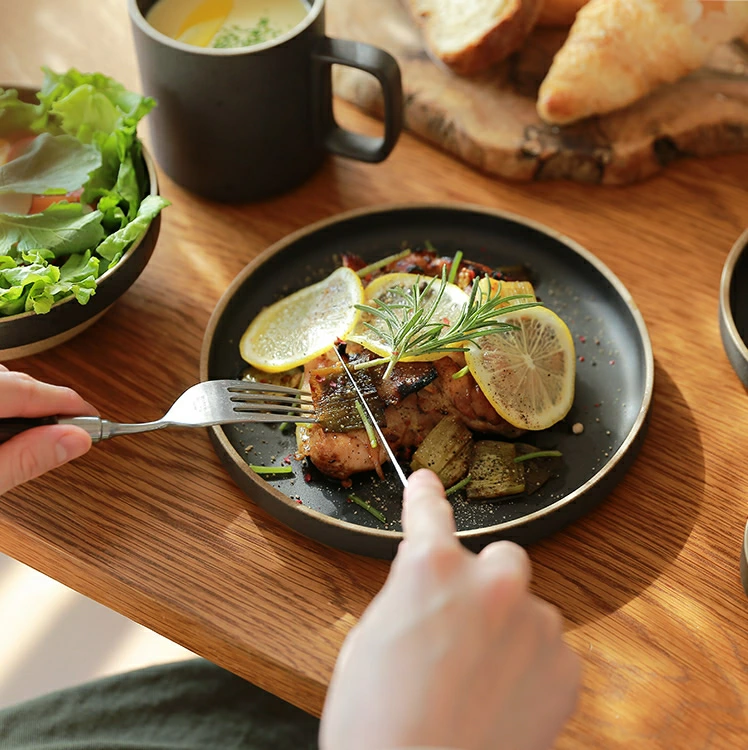 プレート HASAMI PORCELAIN お皿 18.5cmタイプ ブラック グロスグレー 波佐見焼 ハサミポーセリン 
