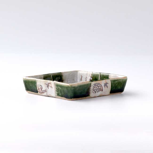 和食器 小鉢 豆皿【単品】 対角13cm「 たち吉 市松 小皿 」瀬戸焼