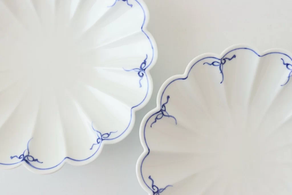 菊紋皿 大 中 小 青 磁器 渕あそび 波佐見焼