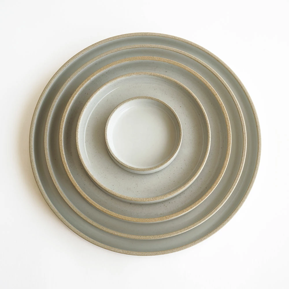 HASAMI PORCELAIN ハサミポーセリン / プレート φ22cm HPM004 グロスグレー
