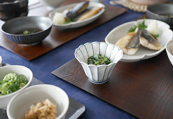 筋入 菊型仲付 小 <ひな祭り>