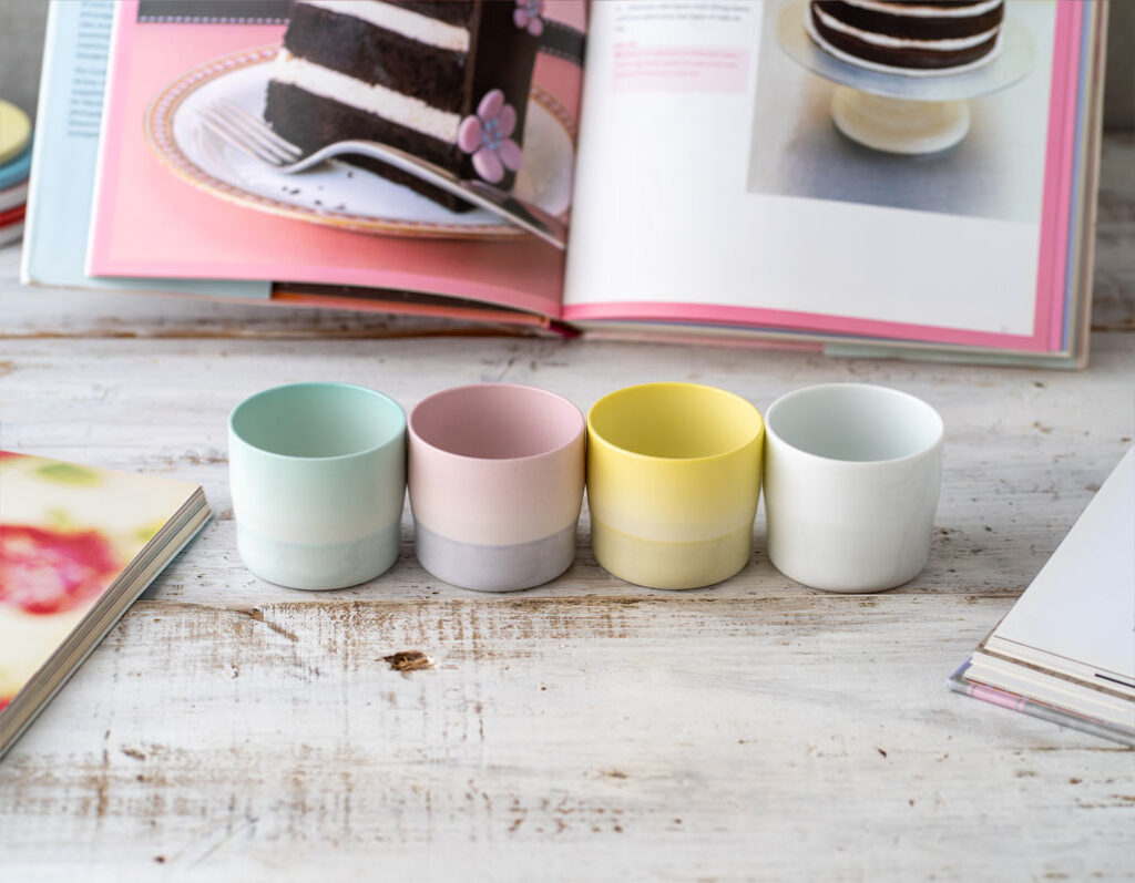 1616/arita japan S&B エスプレッソカップ　(ハンドル無し） ホワイト 140ml 有田焼
