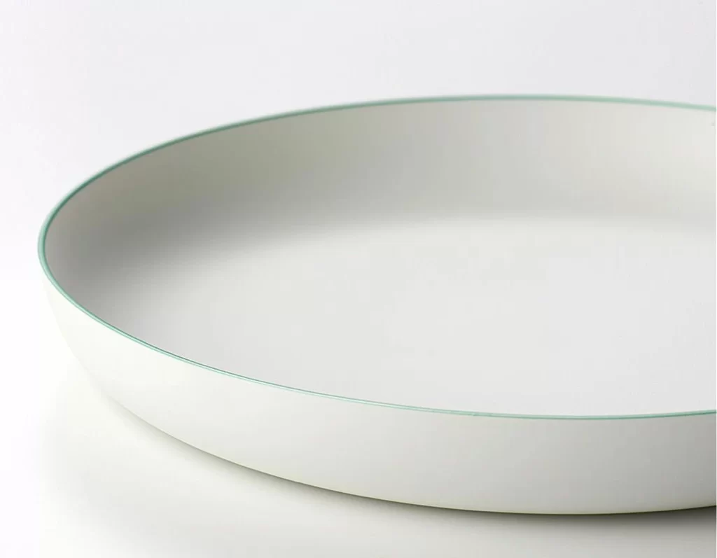 1616/arita japan S&B 深プレート 22cm マットホワイト渕ライトグリーン パターンA 有田焼