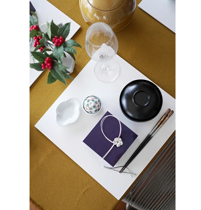 白磁 木甲型 手塩皿