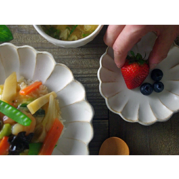 kinari 輪花皿 (小) 益子焼