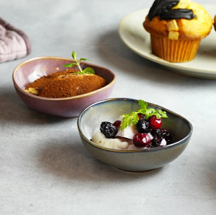 小鉢 楕円窯変 11cm 薄明