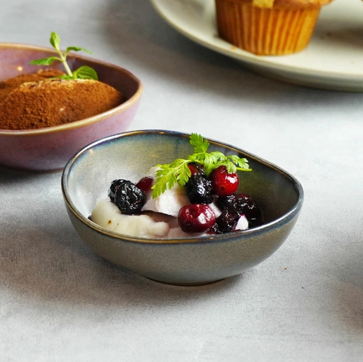 小鉢 楕円窯変 11cm 薄明