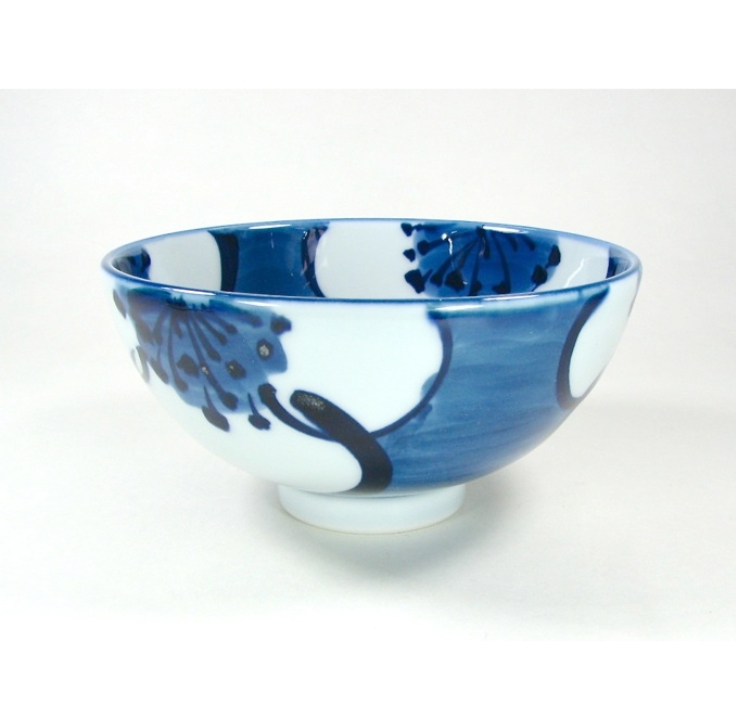 【有田焼】【源右衛門窯】 染付梅絵飯碗 (大)
