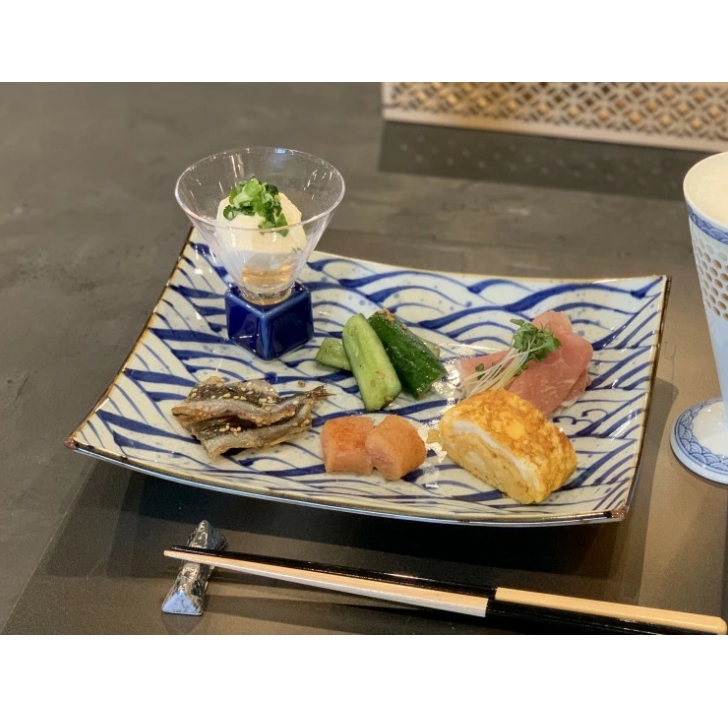 有田焼　福泉窯　染付青海波　新長角皿