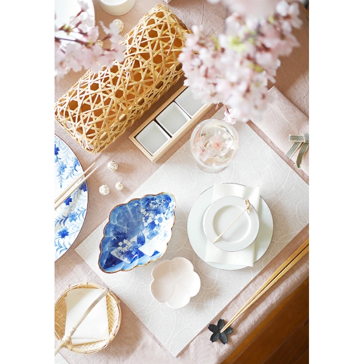 有田焼　福泉窯  有田染付けシリーズ　桜流水（変り絵）菱形菊割向付