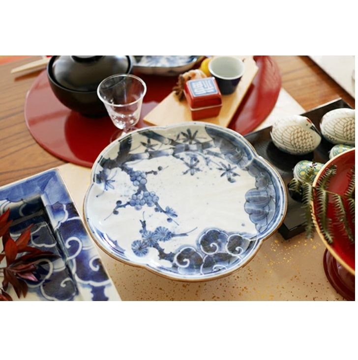 有田焼　福泉窯 有田染付けシリーズ　松竹梅　花型8寸皿