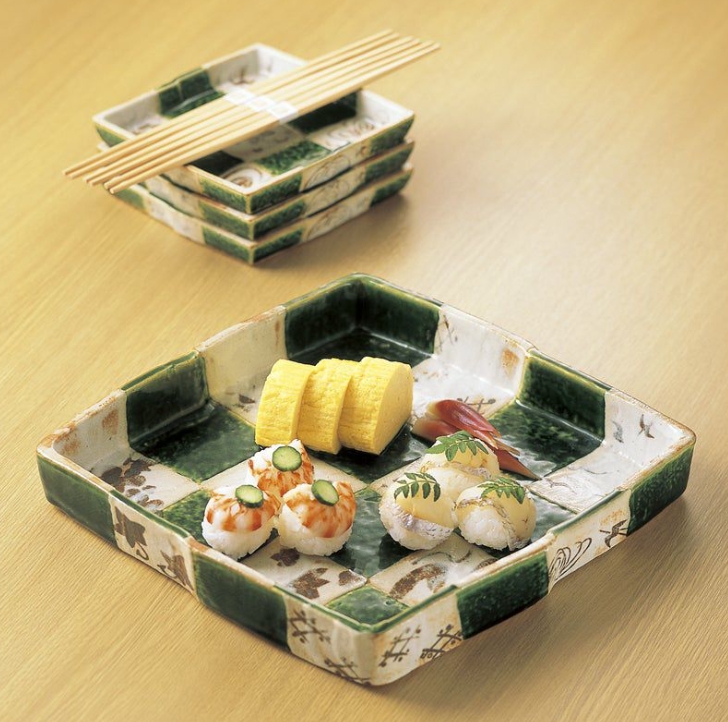 和食器 角鉢 「 たち吉 市松 大皿 」対角35cm