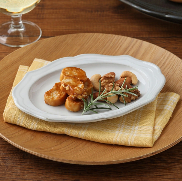 オーバルプレート 17cm ラフィネ 中皿 楕円皿 変形皿 取り皿