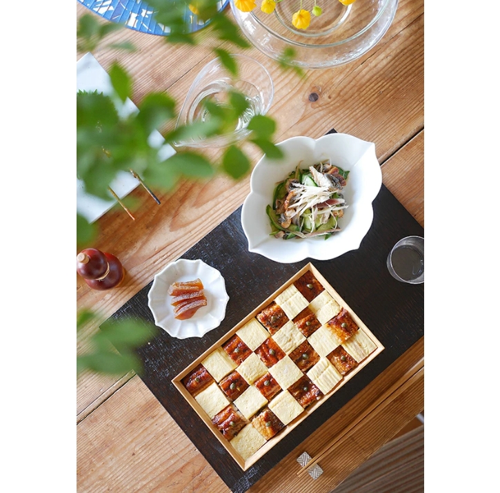 洸琳窯 白高麗花型木甲向付 有田焼